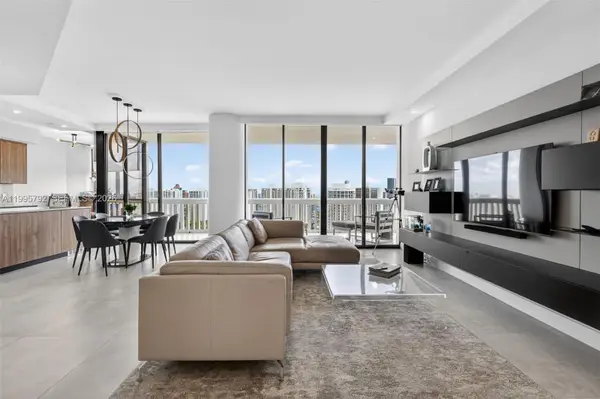 1000 Island Bl #3107, Aventura, FL 33160