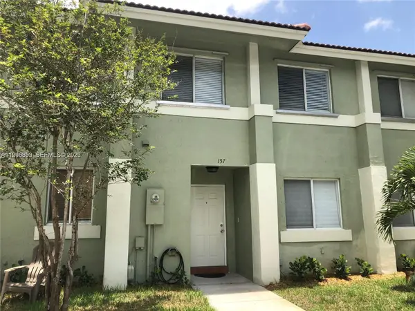 157 Hidden Ct Rd #I-48, Hollywood, FL 33023