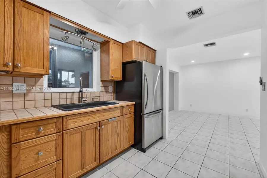 1419 Harding St, Hollywood, FL 33020 - #3