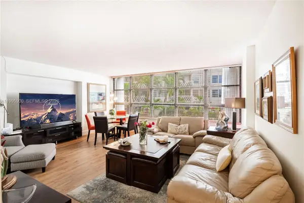 1440 Brickell Bay Dr #201, Miami, FL 33131