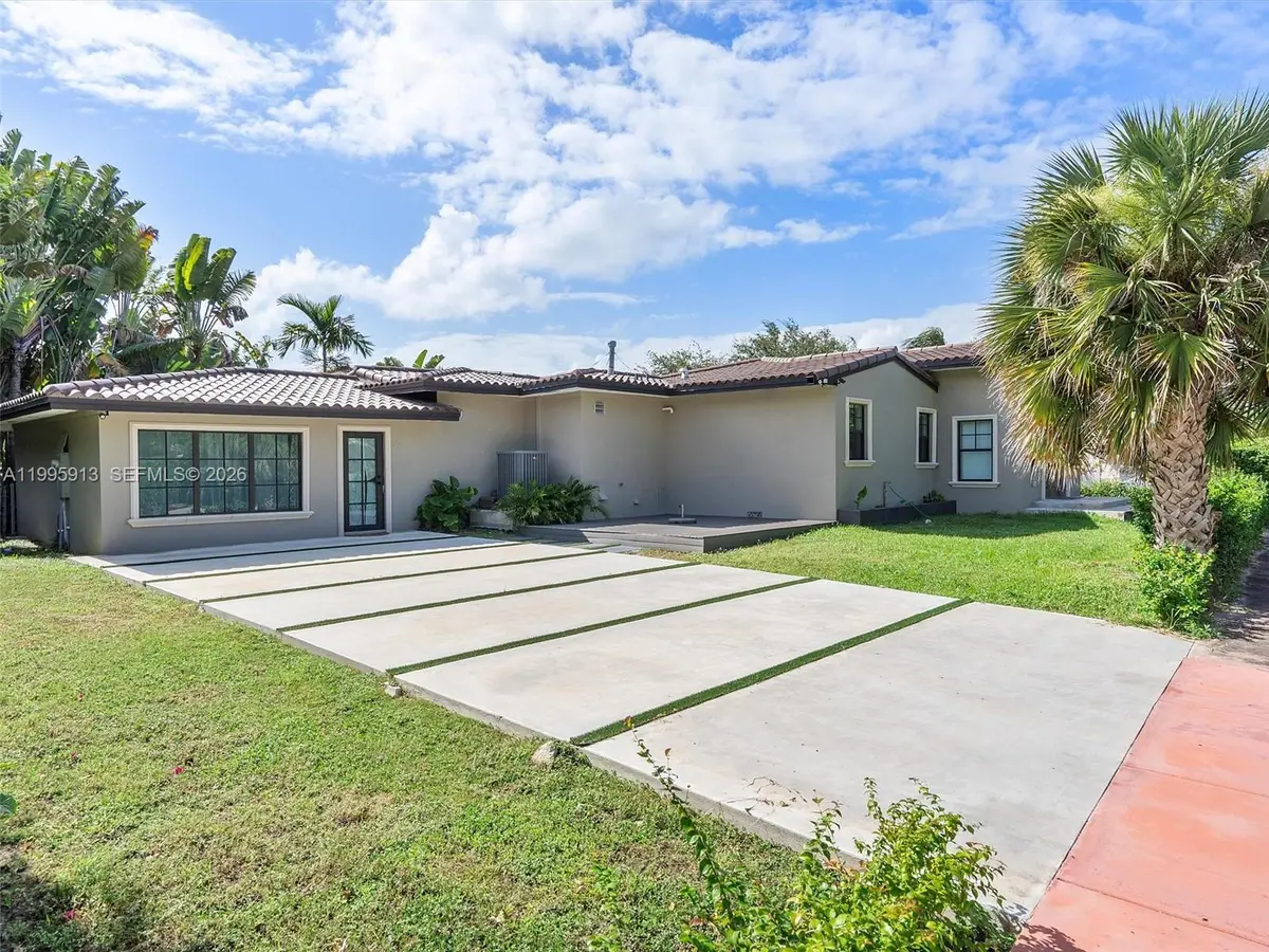 1500 Biarritz Dr, Miami Beach, FL 33141 - #1