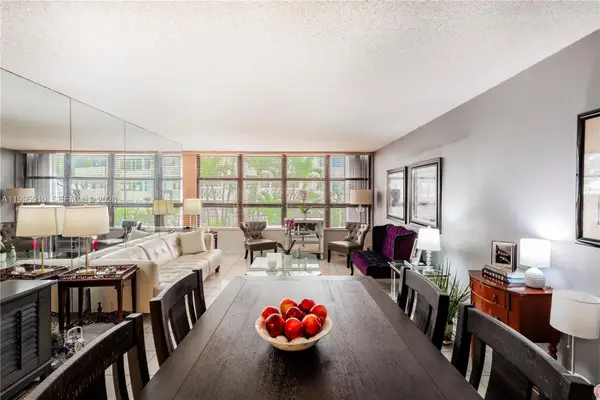 1440 Brickell Bay Dr #203, Miami, FL 33131