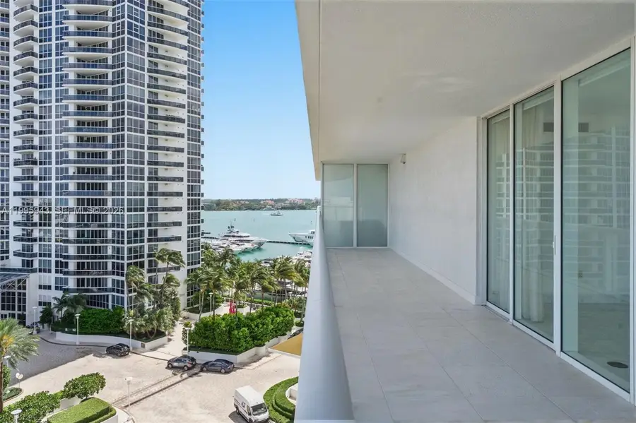 450 Alton Rd #910, Miami Beach, FL 33139 - #2