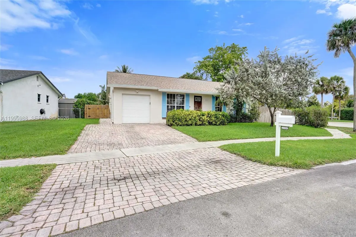 2324 NW 107th Ter, Sunrise, FL 33322 - #1