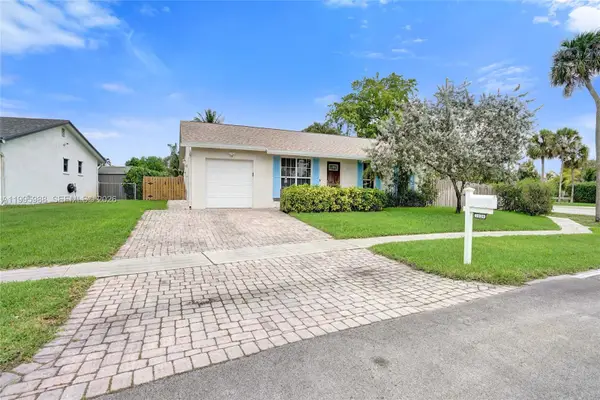 2324 NW 107th Ter, Sunrise, FL 33322