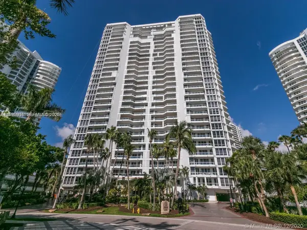 21150 Point Pl #701, Aventura, FL 33180