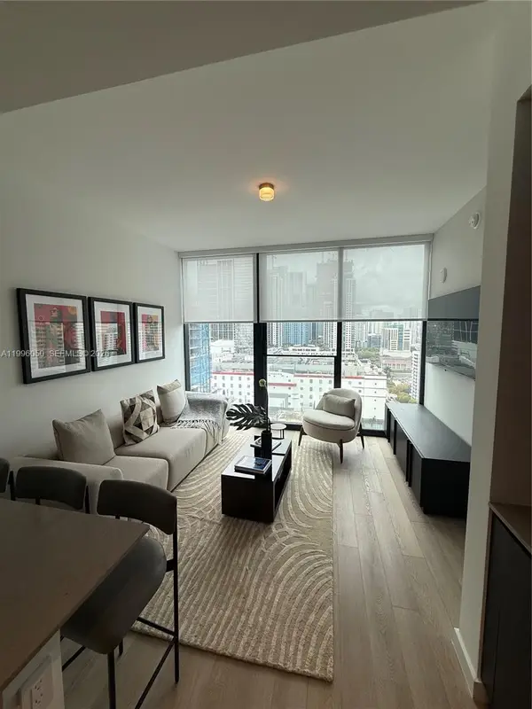 20 NE 11th St #2909, Miami, FL 33132