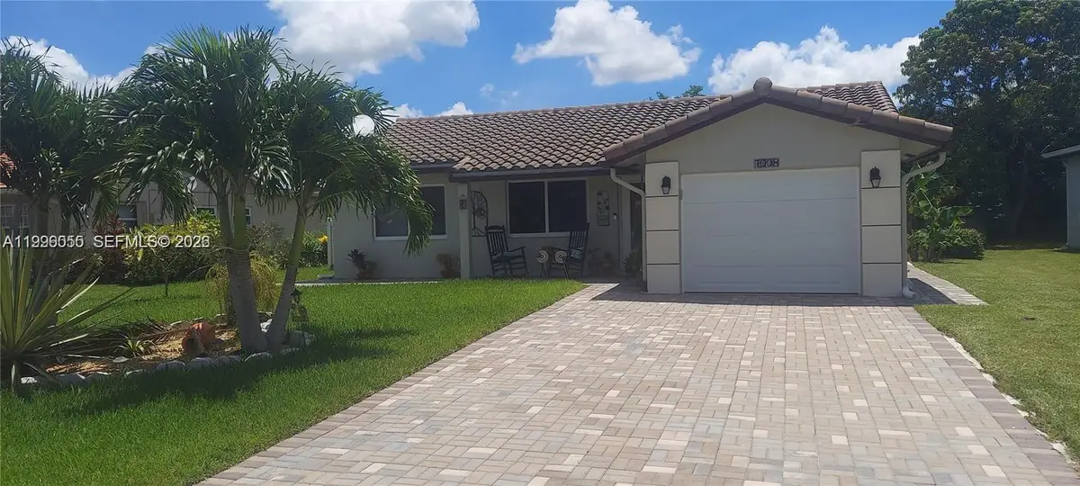 7008 NW 95th Ter, Tamarac, FL 33321 - #1