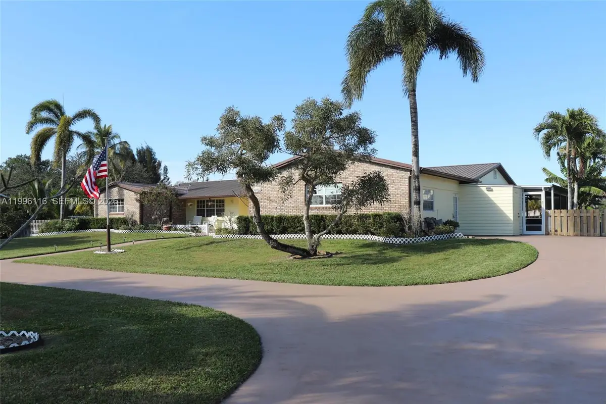 18901 SW 63rd St, Southwest Ranches, FL 33332 - #1
