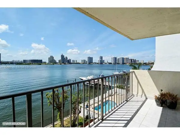 17878 N Bay Rd #307, Sunny Isles Beach, FL 33160