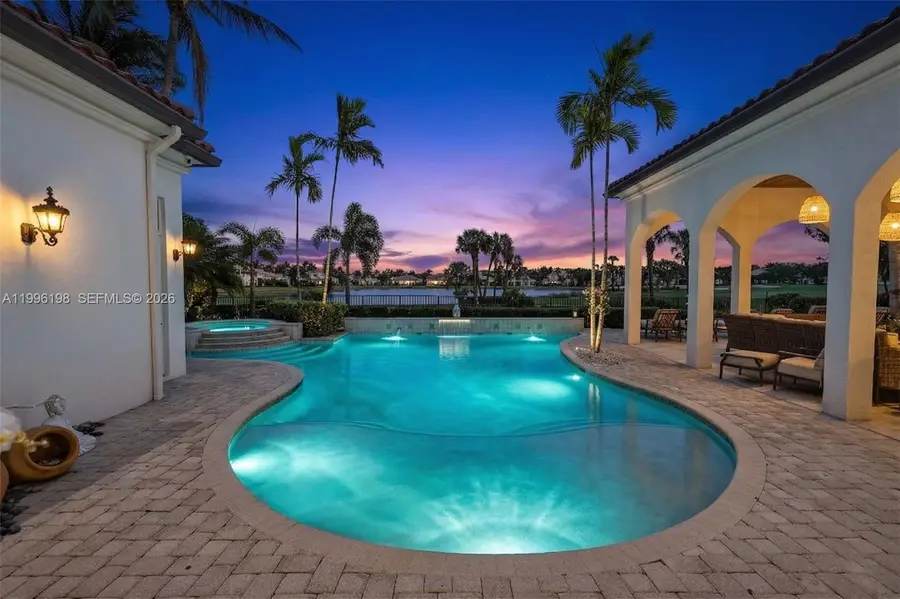 678 Hermitage Cir, Palm Beach Gardens, FL 33410 - #3