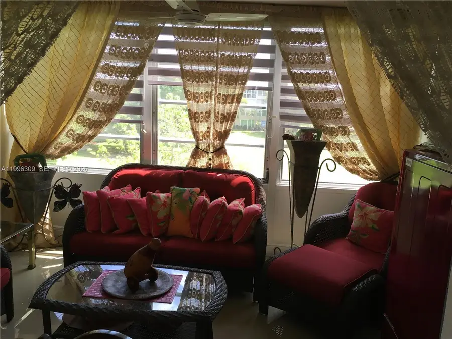 300 NE 26th Ave #314, Boynton Beach, FL 33435 - #3