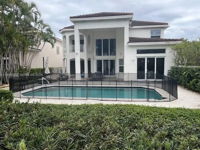 19420 NE 17th Ave, Miami, FL 33179 - #2