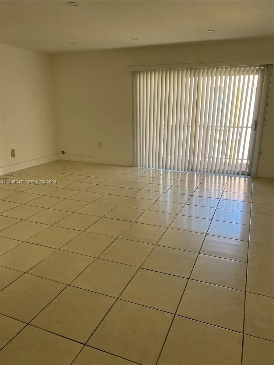 7160 Fairway Dr #J16, Miami Lakes, FL 33014 - #2