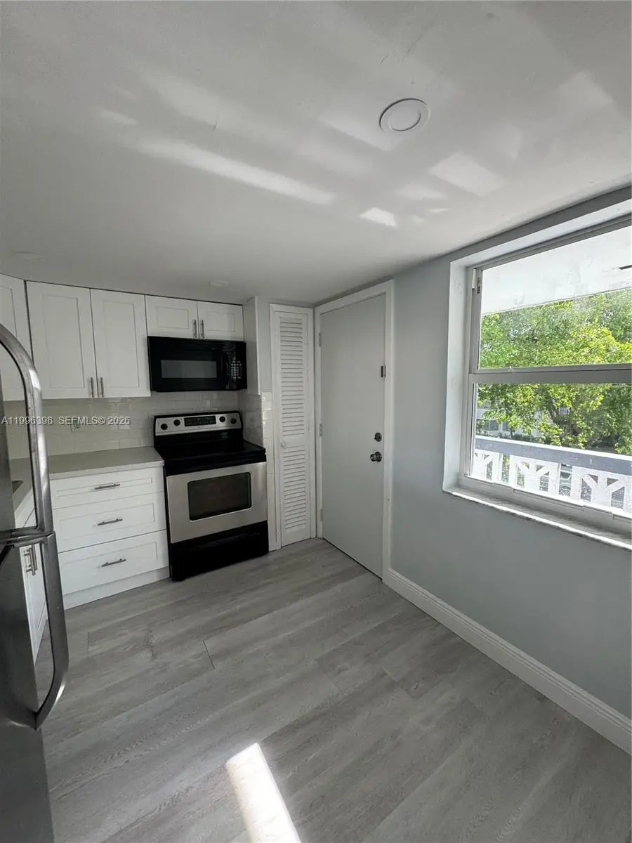 1398 NE 191st St #C305, Miami, FL 33179 - #1