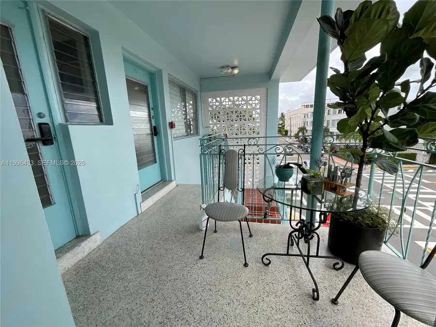 1004 Pennsylvania Ave #15, Miami Beach, FL 33139 - #3