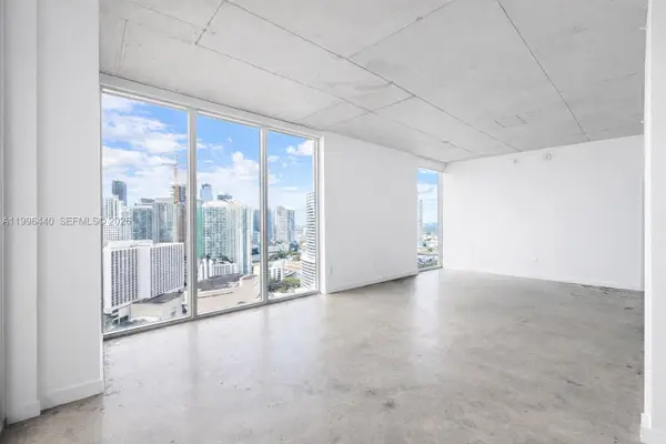 151 SE 1st St #3001, Miami, FL 33131