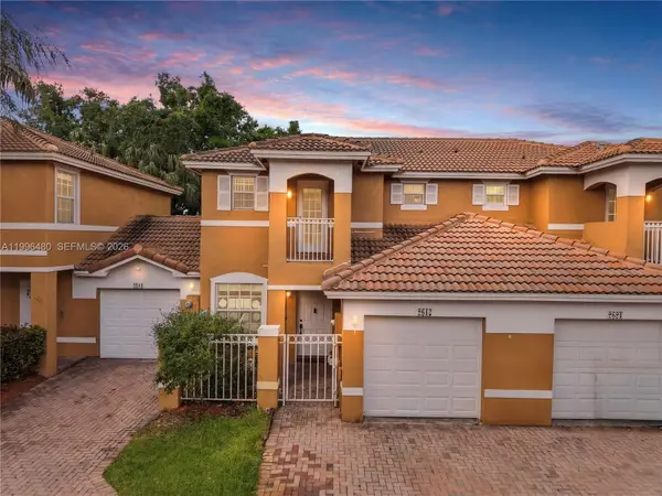 2817 NW 99th Ter, Sunrise, FL 33322