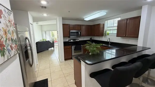 11605 NW 89th St #220, Doral, FL 33178