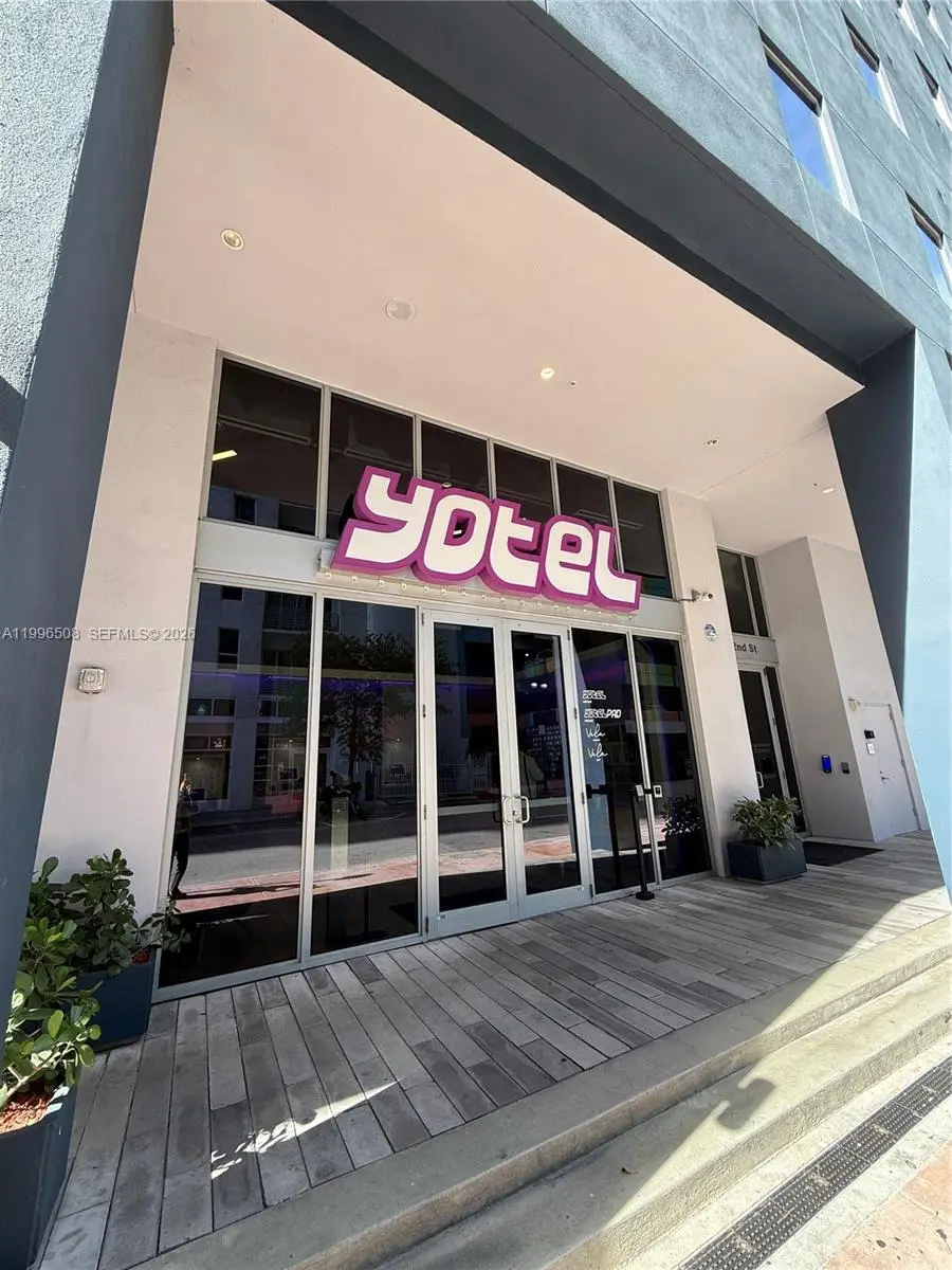 227 NE 2nd St #2911, Miami, FL 33132 - #3