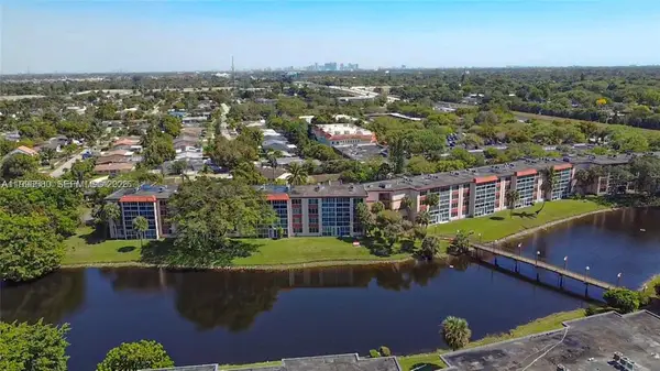 1103 NW 58th Ter #116, Sunrise, FL 33313