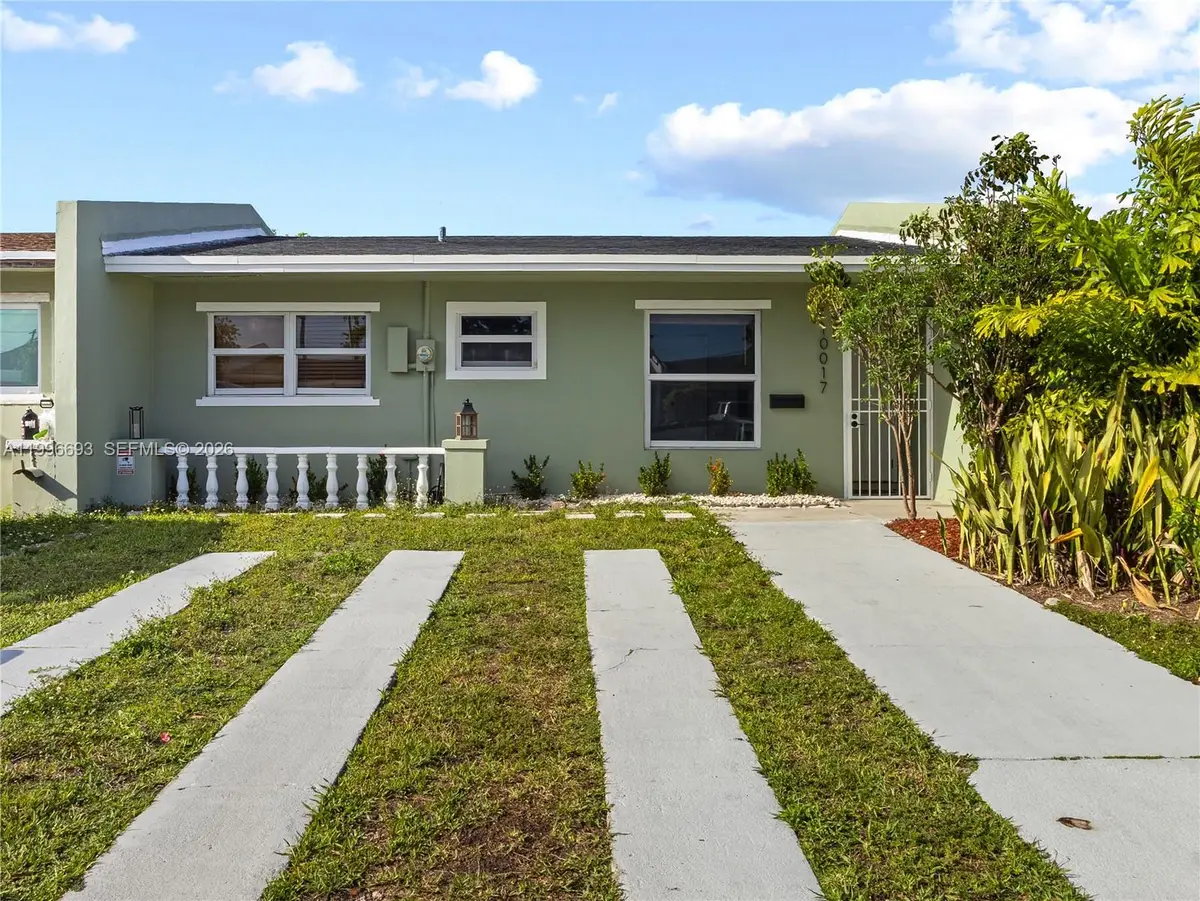 10017 SW 23rd Ter, Miami, FL 33165 - #1