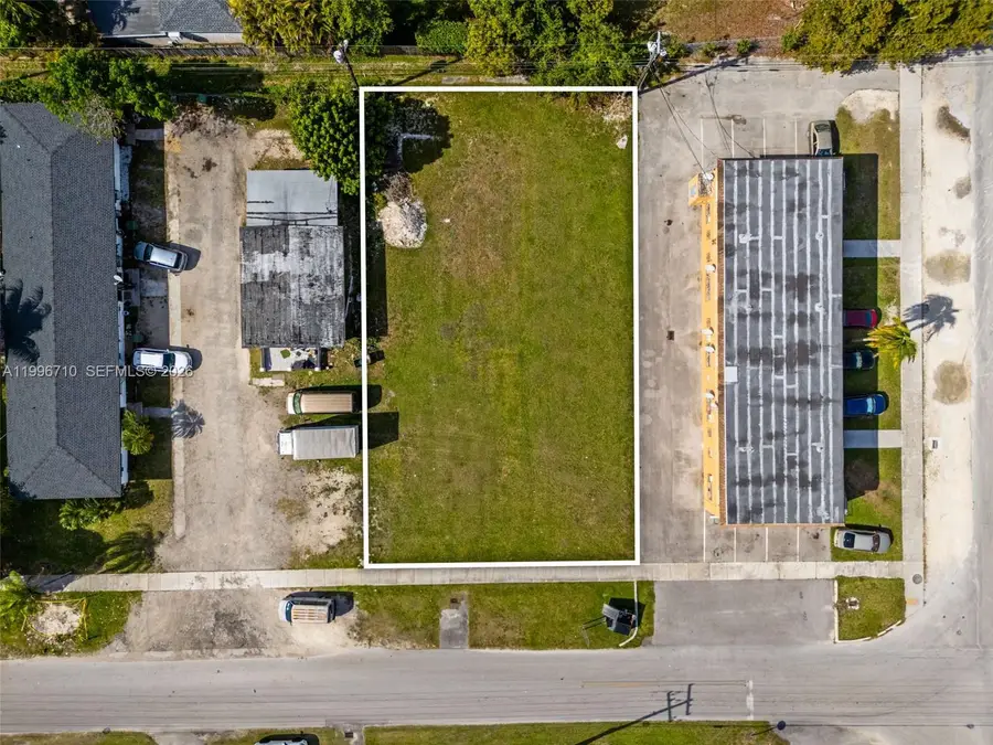 123 NW 6th St, Homestead, FL 33030 - #2