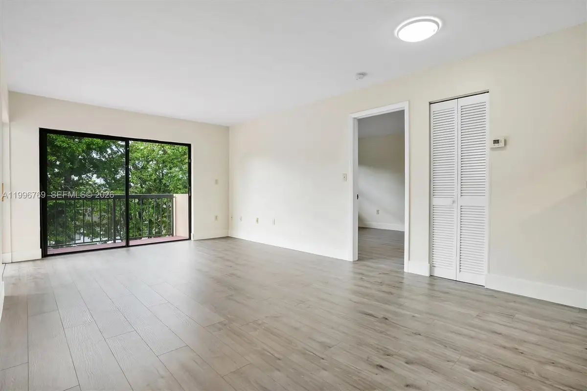 995 SW 84th Ave #309, Miami, FL 33144 - #1