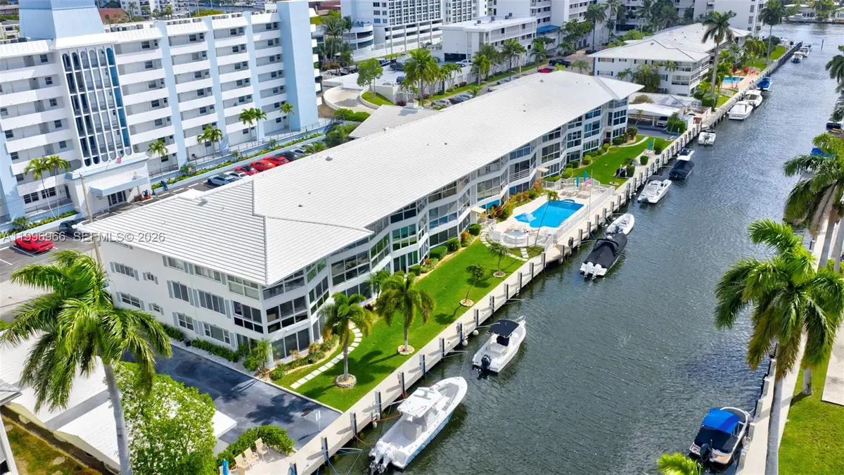 3050 NE 48th St #210, Fort Lauderdale, FL 33308 - #1