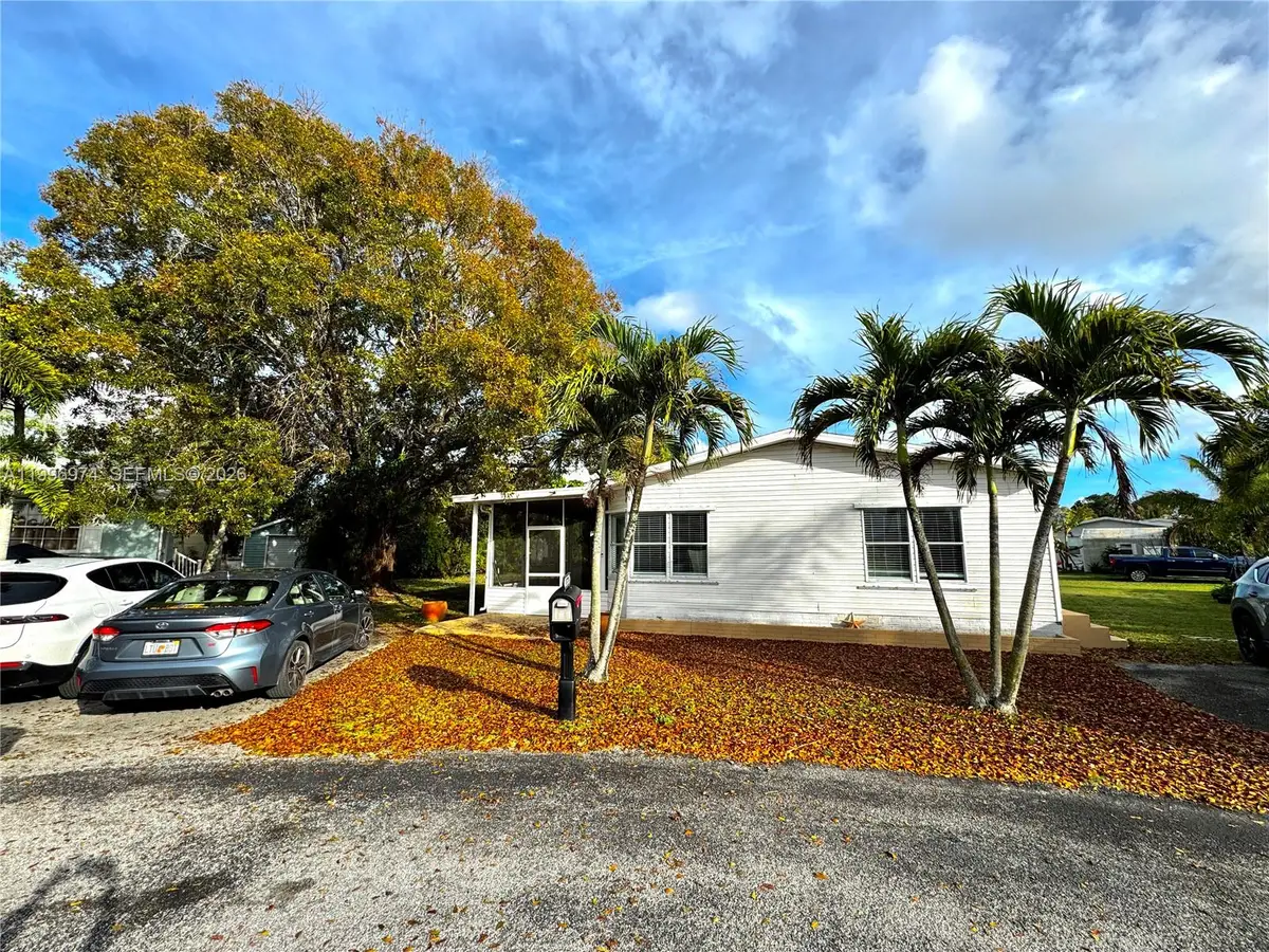 34850 N 187 Av Lot 442, Homestead, FL 33034 - #1