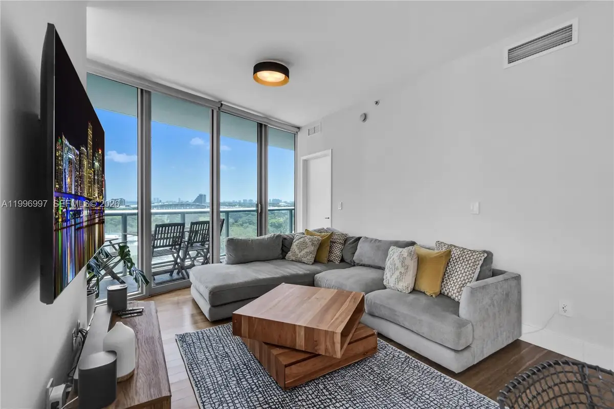 888 Biscayne Boulevard #812, Miami, FL 33132 - #1