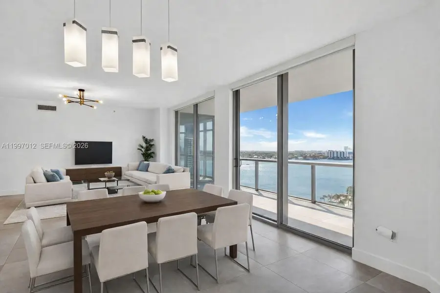 17301 Biscayne Blvd #1401, North Miami Beach, FL 33160 - #2