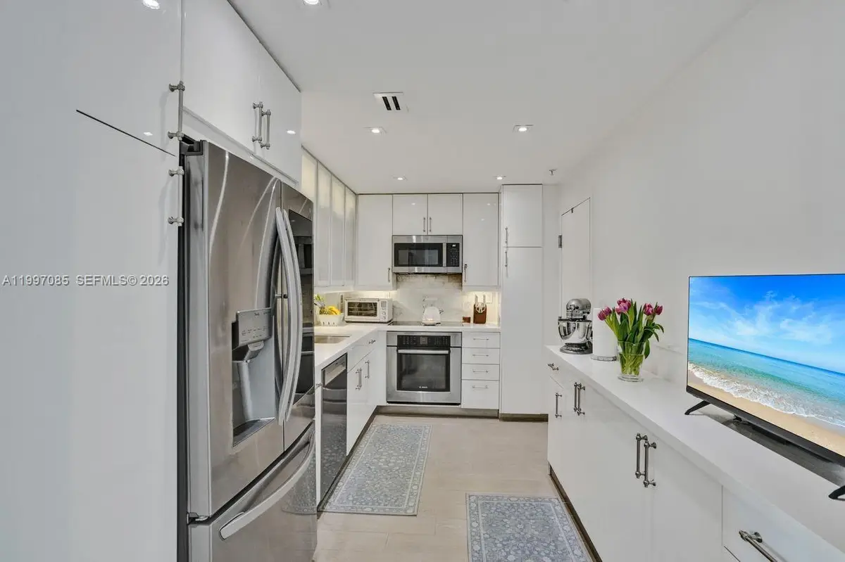 90 Edgewater Dr #625, Coral Gables, FL 33133 - #1