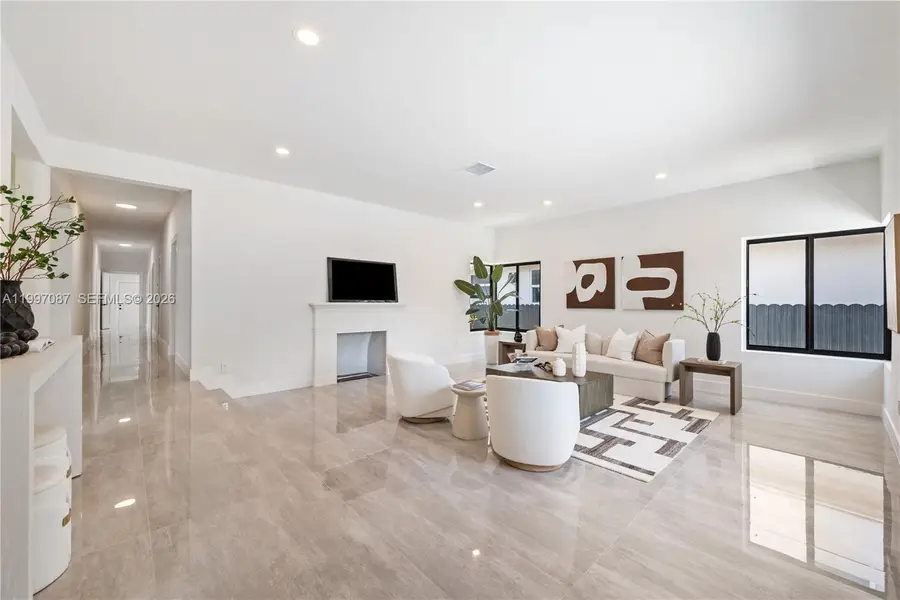 1405 Lenox Ave, Miami Beach, FL 33139 - #3