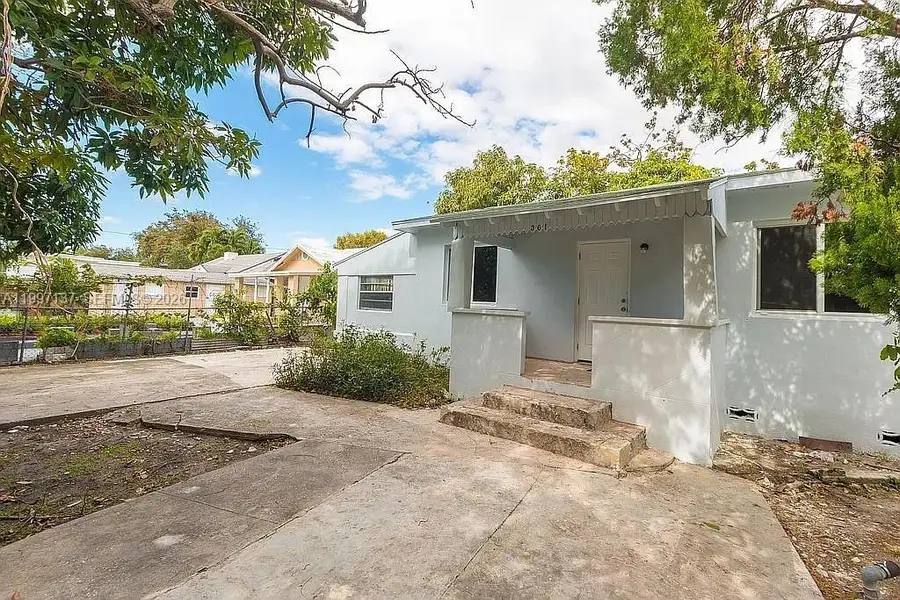 361 NE 57th St, Miami, FL 33137 - #2