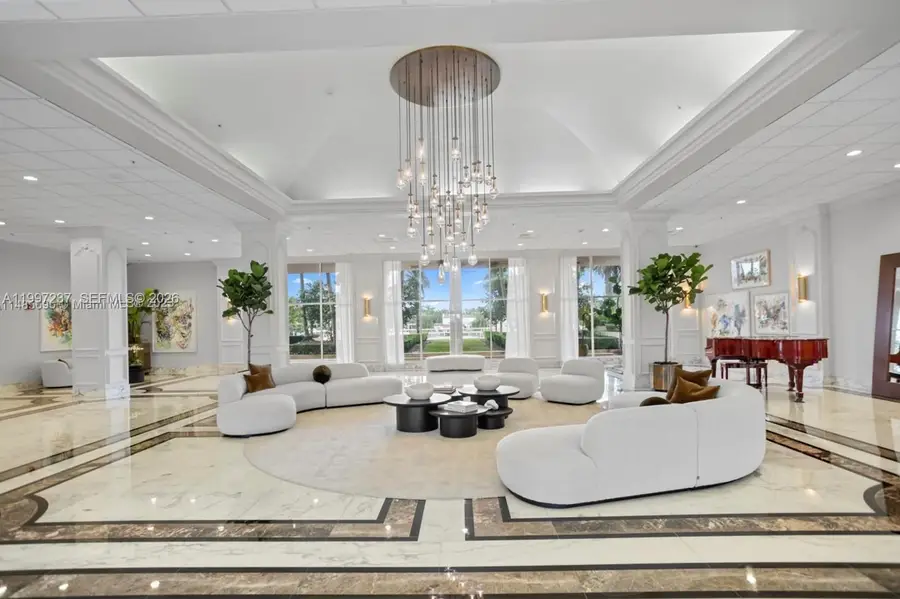 5600 Collins Ave #16N, Miami Beach, FL 33140 - #2