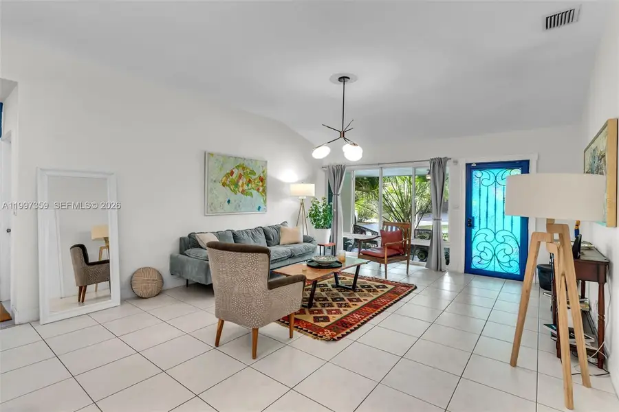 470 NW 88th Ter, El Portal, FL 33150 - #3