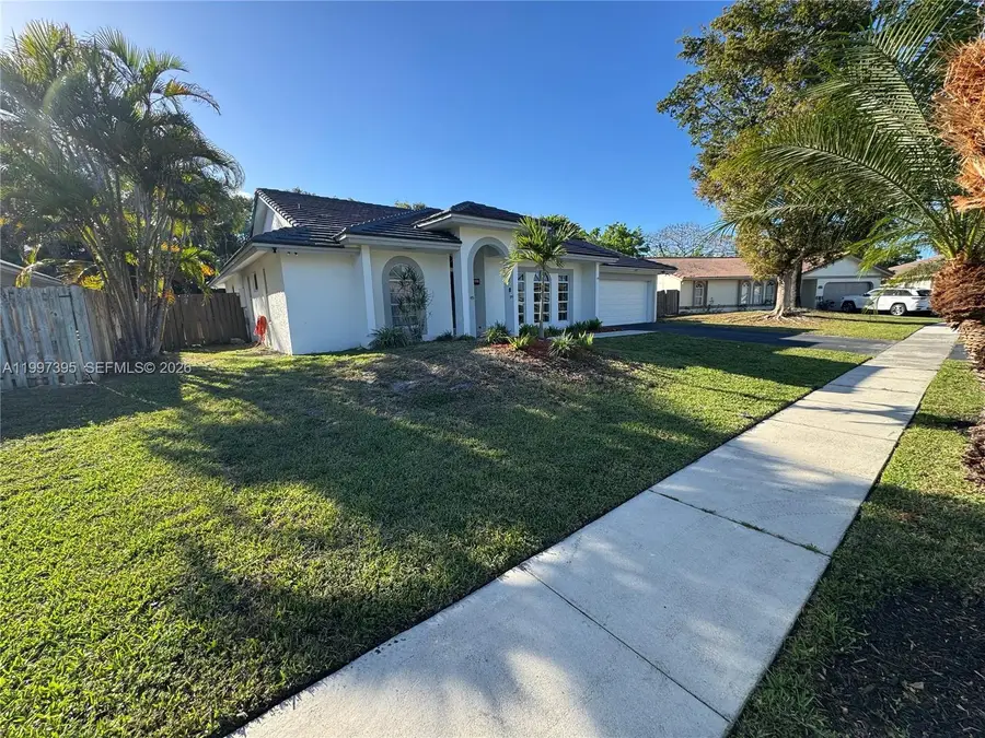 427 SW 169th Ter, Weston, FL 33326 - #3