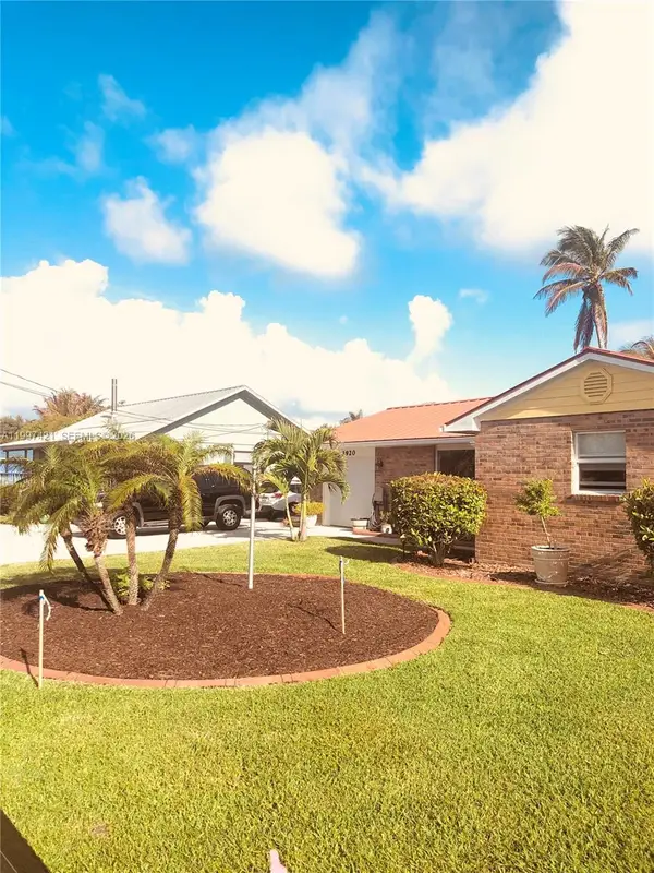 1920 Eucalyptus Ave, Hutchinson Island, FL 34949