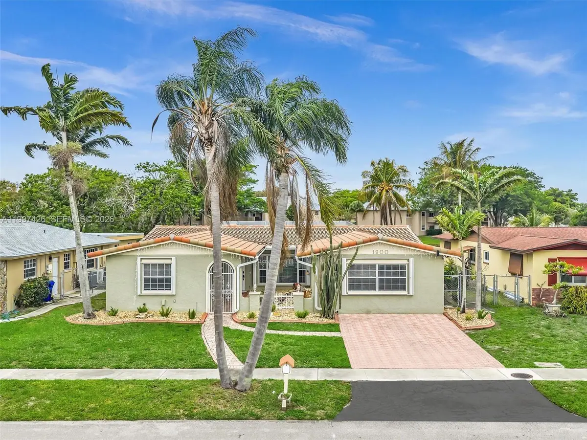 1900 NW 95th Ave, Pembroke Pines, FL 33024 - #1
