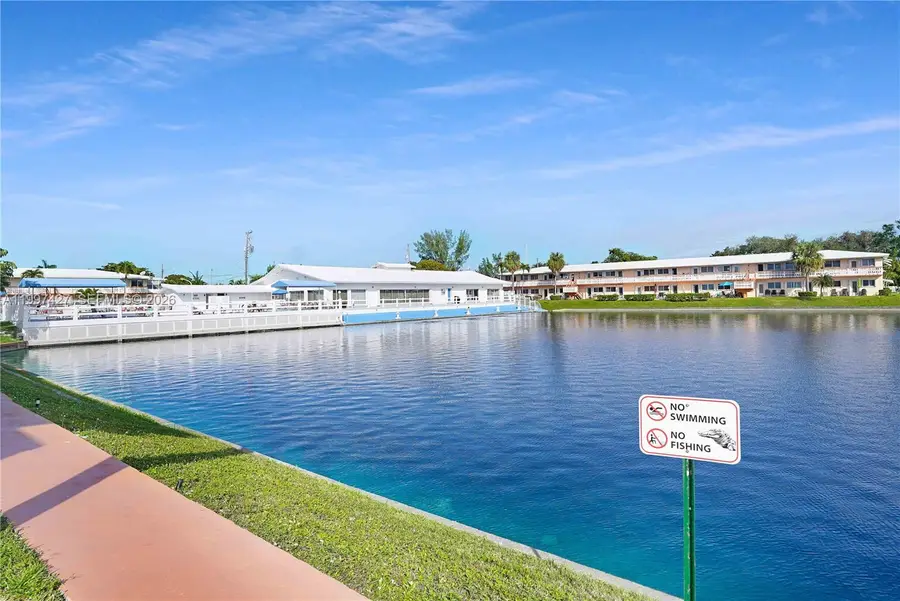 820 SW 11th Ave #5B, Hallandale Beach, FL 33009 - #2