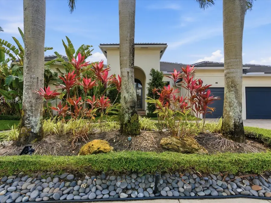 770 Leigh Palm Ave, Plantation, FL 33324 - #2