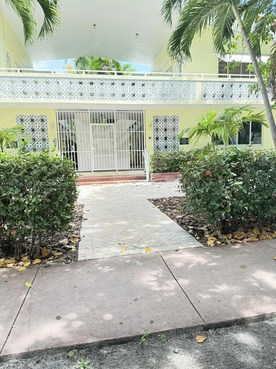 655 Meridian Ave #2, Miami Beach, FL 33139 - #2