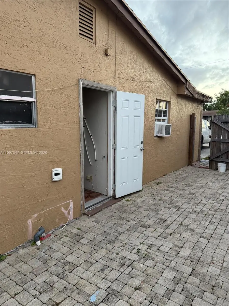 648 NW 2nd Ter, Deerfield Beach, FL 33442 - #2