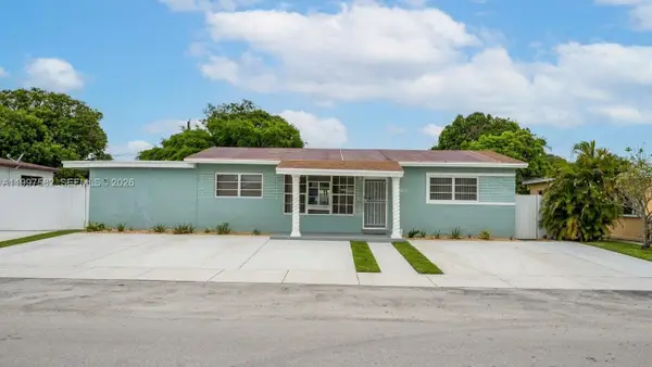 3421 NW 176th St, Miami Gardens, FL 33056