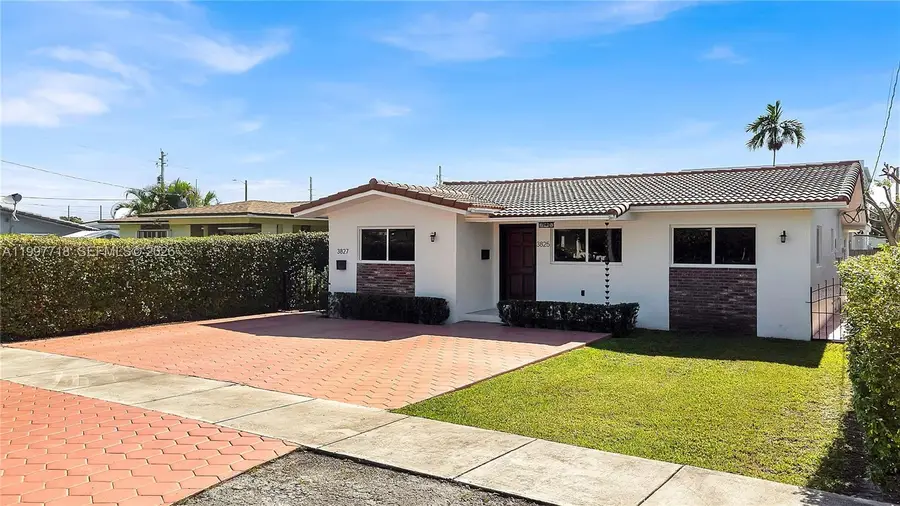 3827 SW 88th Ct, Miami, FL 33165 - #3