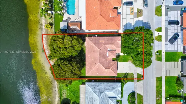 16252 SW 42nd Ter, Miami, FL 33185