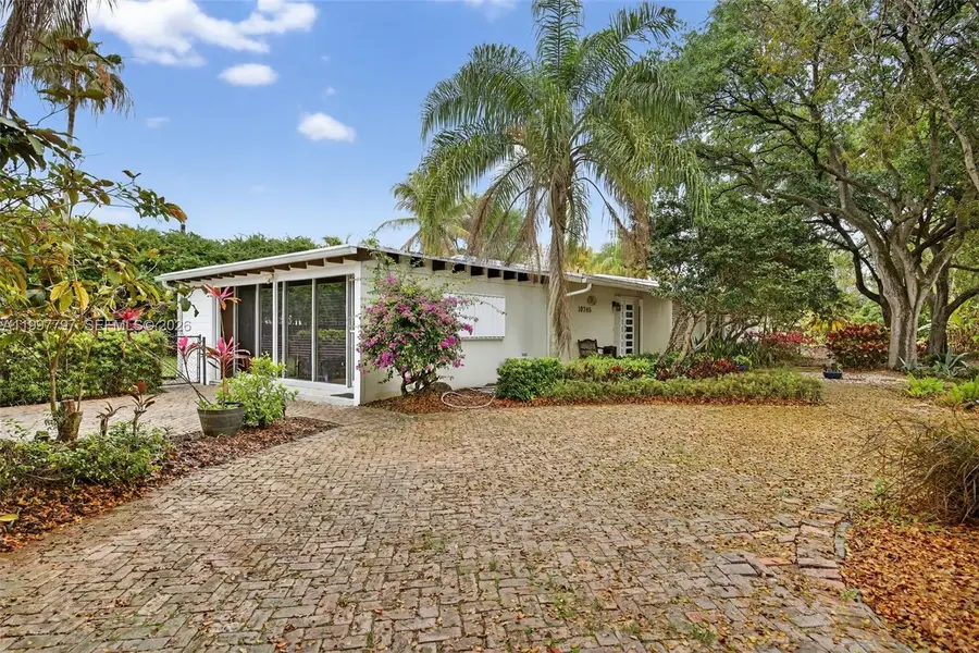 19745 SW 244th St, Homestead, FL 33031 - #2