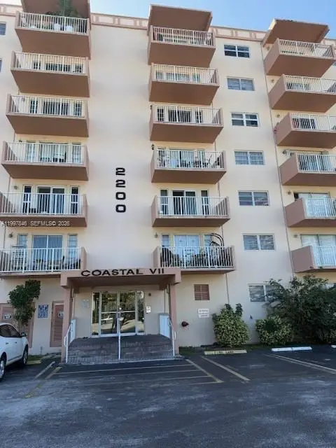 2200 E Hallandale Beach Blvd #109, Hallandale, FL 33009 - #1