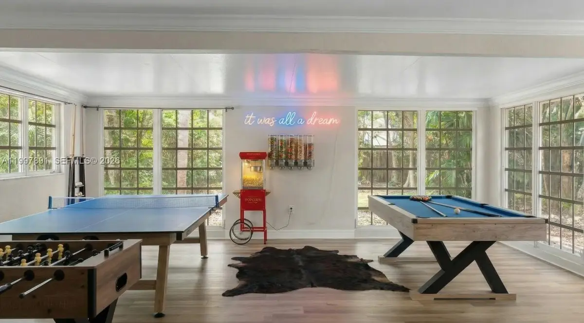 1652 NE 39th St, Oakland Park, FL 33334 - #1